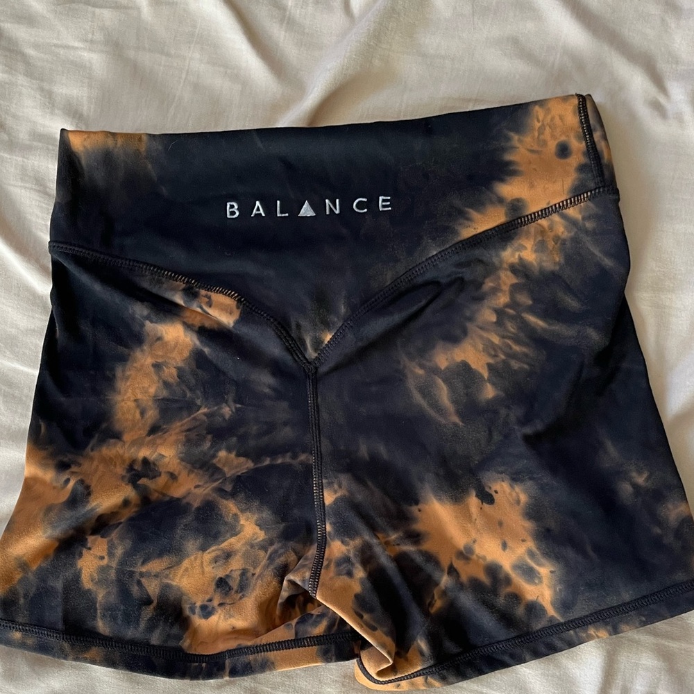 Balance Athletica now shop vitality volley shorts size medium.
